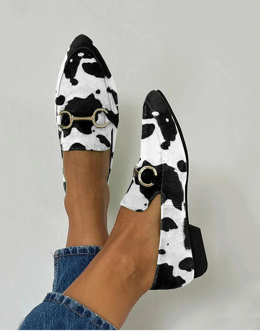 Women's Animal Print Slip On Loafers - VibreMode