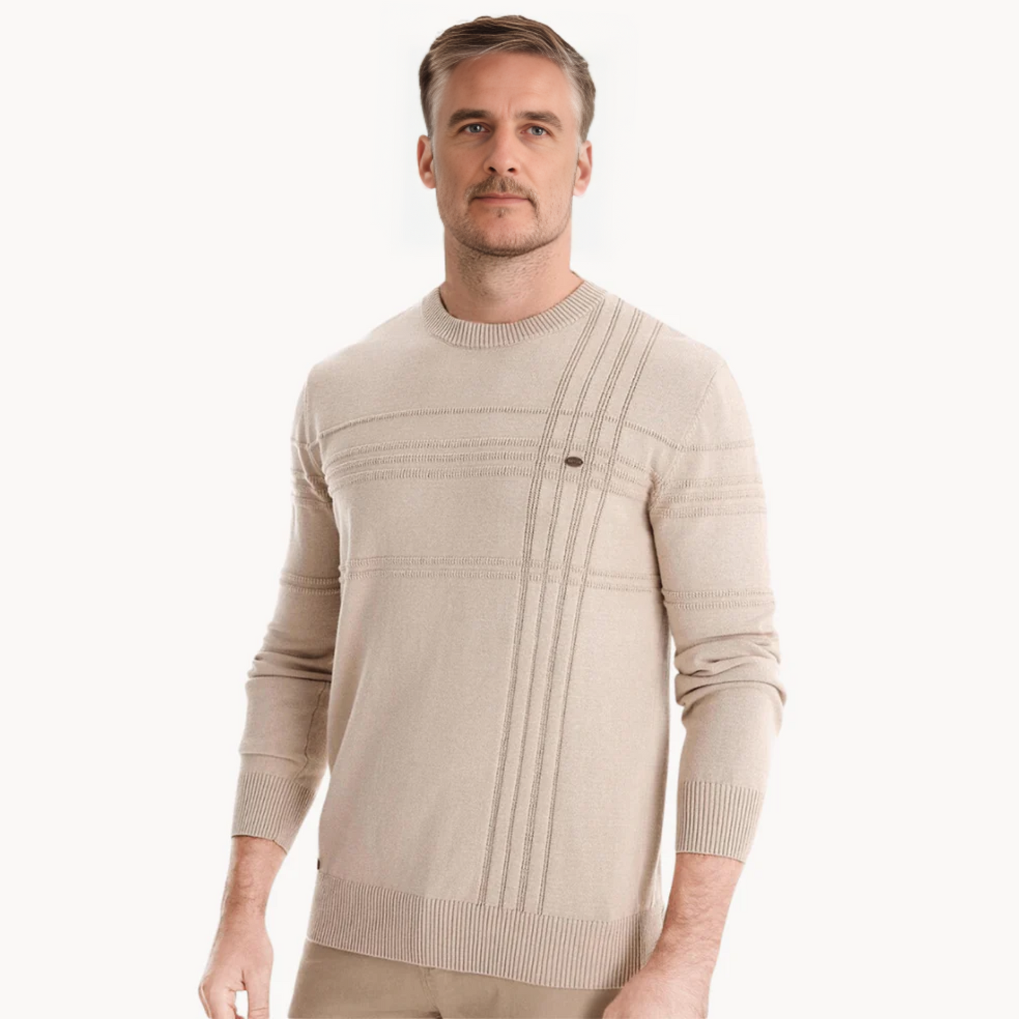 Classic Plaid Crew Neck Sweater - VibreMode