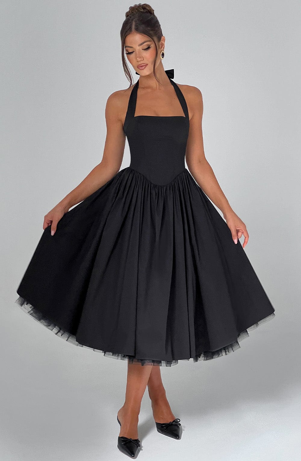 Elegant Ladies Halter Neck Midi Wedding Dress