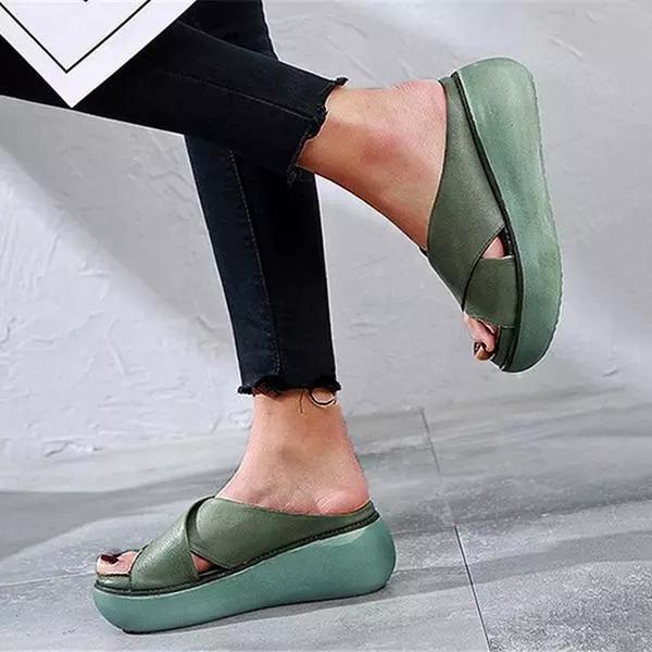 Women's Cushioned Flat Sandals