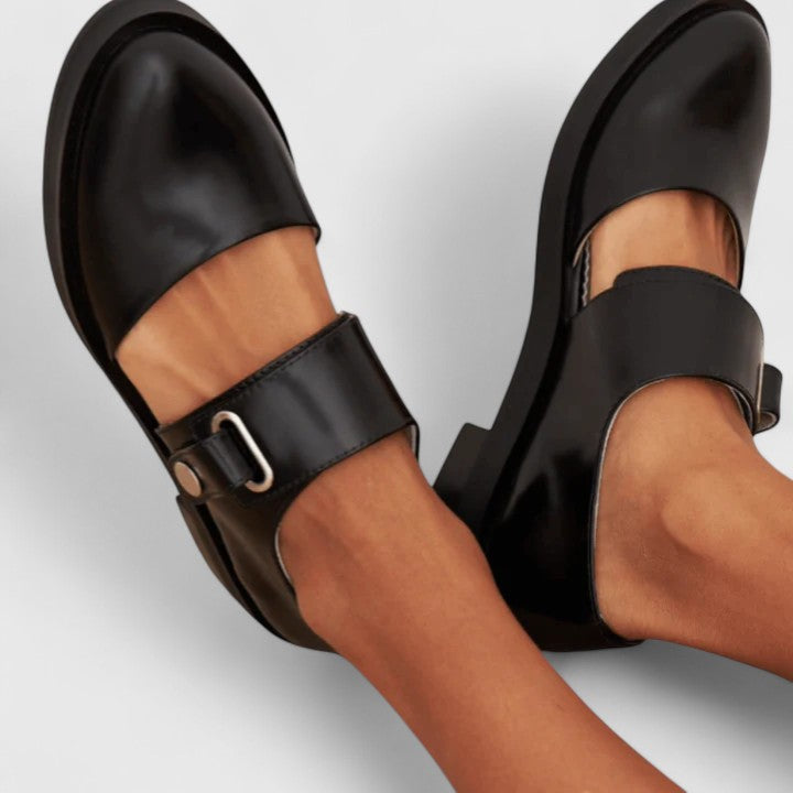 Classic Buckle Mary Jane Shoes - VibreMode