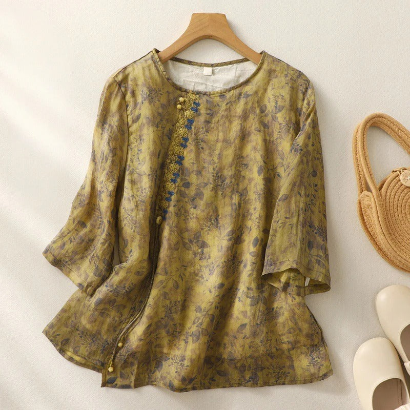 Women's Embroidered Round Neck Blouse - VibreMode