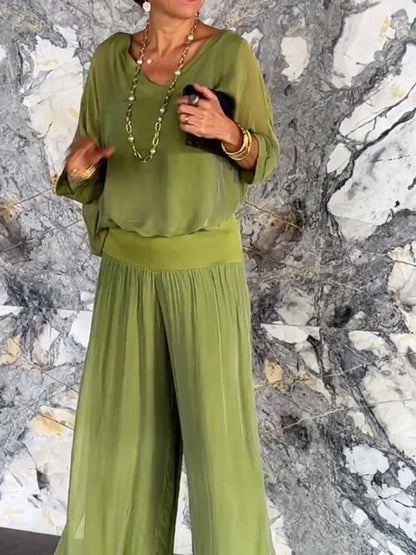 Women's V-Neck Jumpsuit Wide Leg Batwing Sleeve Two Piece - VibreMode