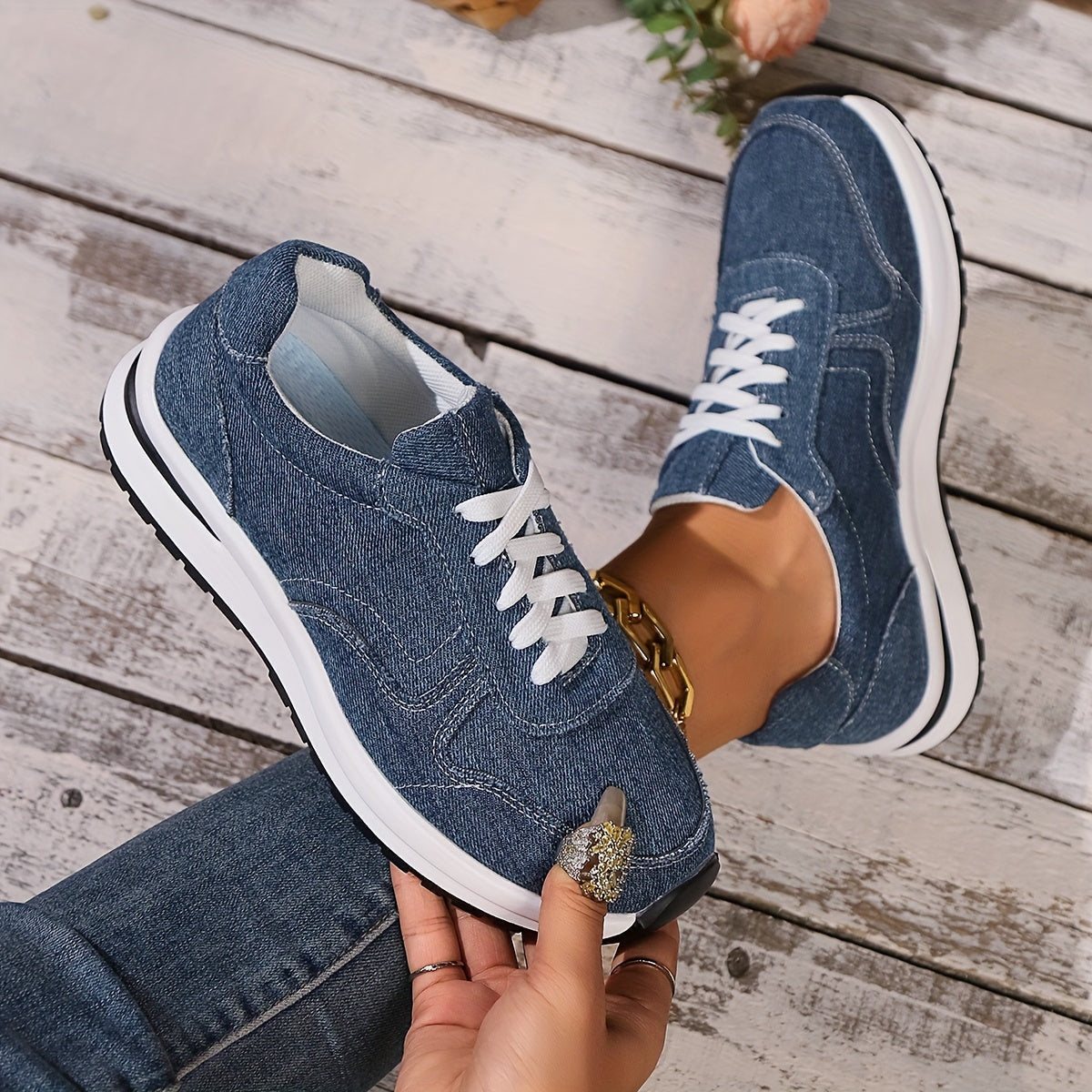 Women's Platform Sneakers Lace-Up Casual