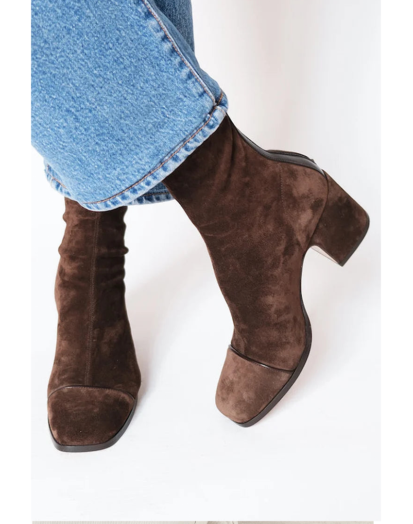 Women's Square Toe Block Heel Boots - VibreMode