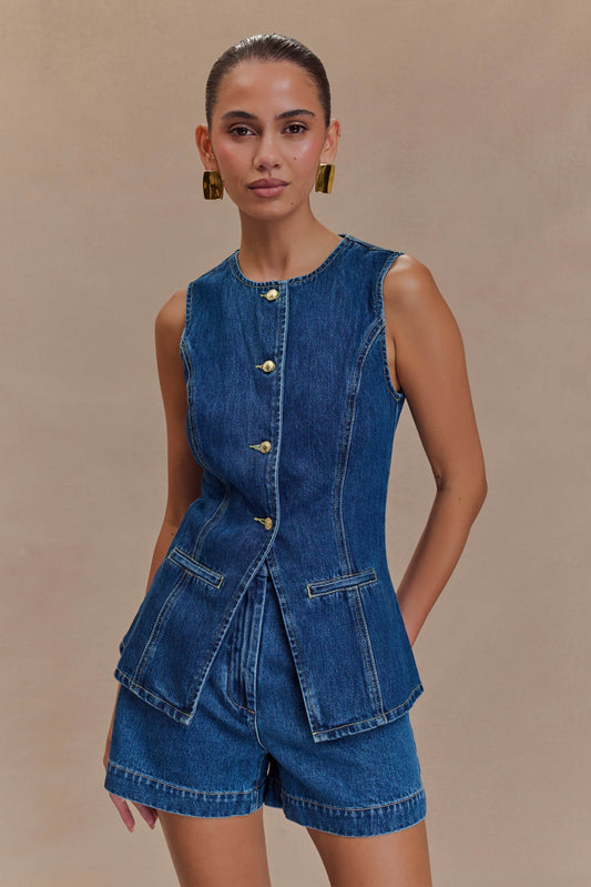 Fashionable Women's 2 Piece Denim Outfit - VibreMode