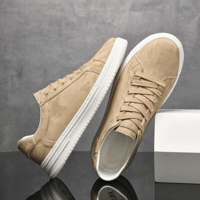Men's Lace-Up Sneakers Minimal Design