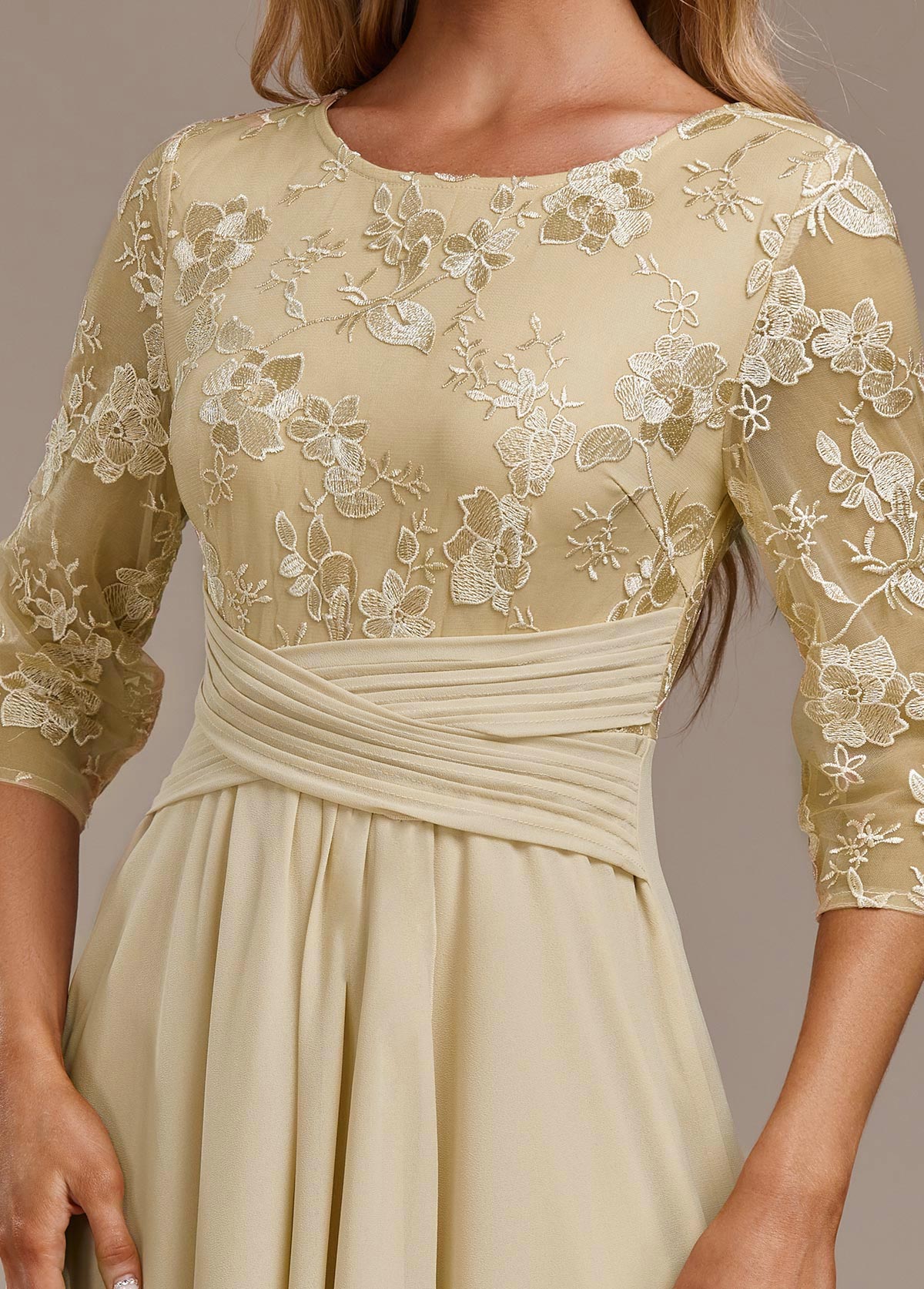 Women's Embroidered Round Neck Midi Dress