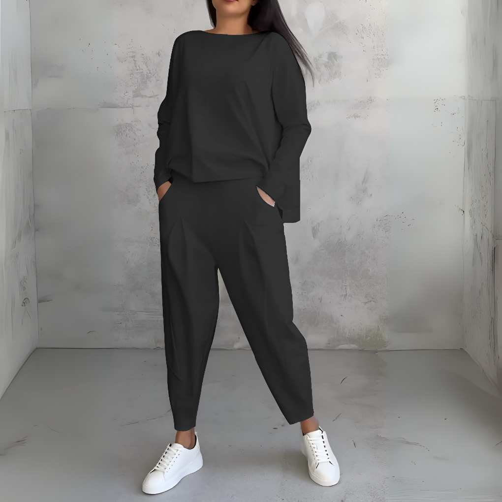 Women's Two-Piece Leisure Suit Long Sleeves Round Neck