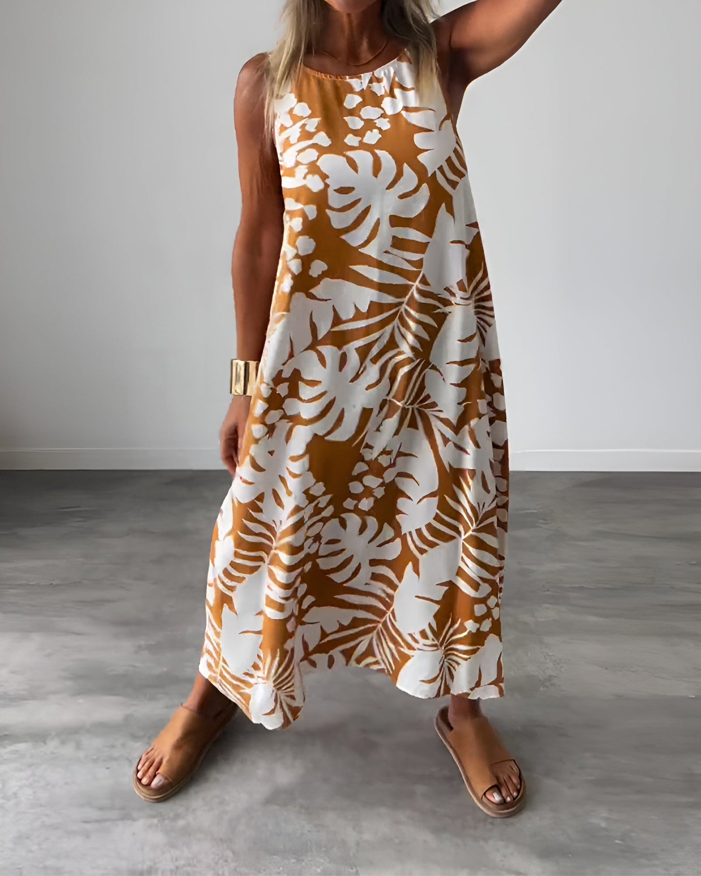 Women's Elegant Evening Dress Sleeveless Draped
