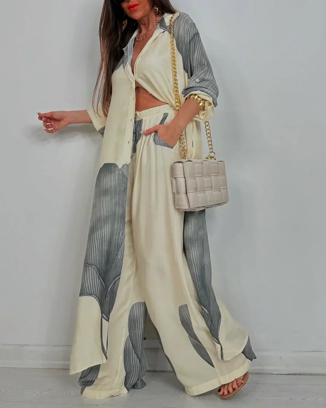 Women's Two Piece Cropped Wide Leg Outfit - VibreMode
