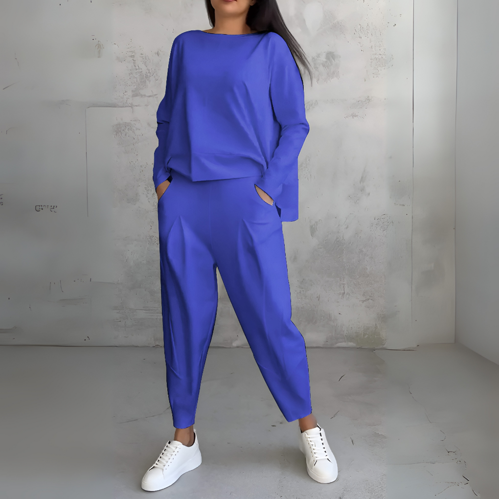 Women's Two-Piece Leisure Suit Long Sleeves Round Neck