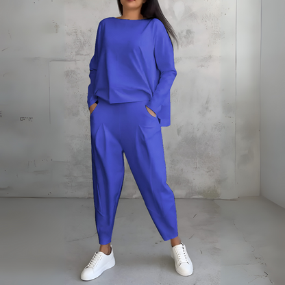 Women's Two-Piece Leisure Suit Long Sleeves Round Neck