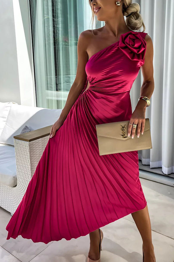 Women's Pleated Shoulder Dress - VibreMode