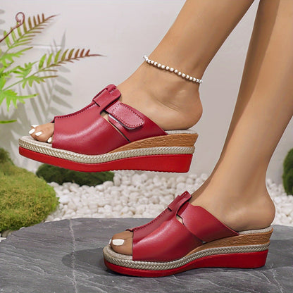 Aster Women's Flat Sandals