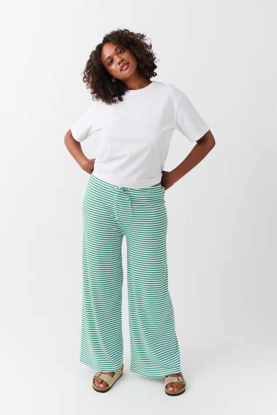 Fashionable Ladies' Floral Wide Leg Pants