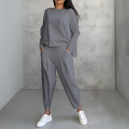 Women's Two-Piece Leisure Suit Long Sleeves Round Neck