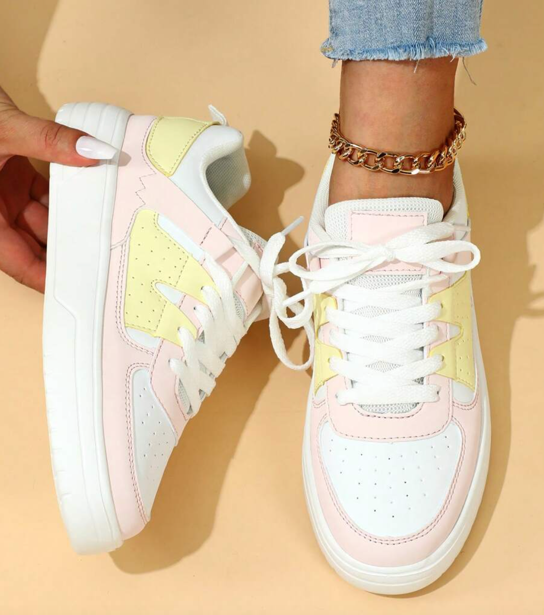 Women's Sneakers Comfortable Everyday Wear - VibreMode