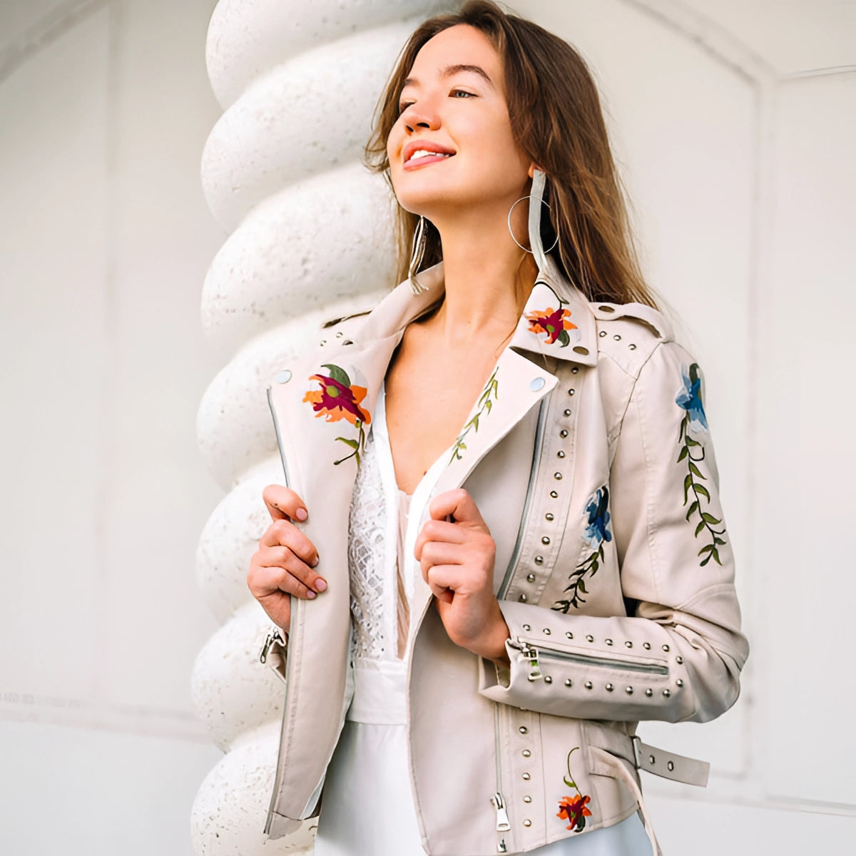 Women's Leather Jacket Floral Embroidered Black - VibreMode