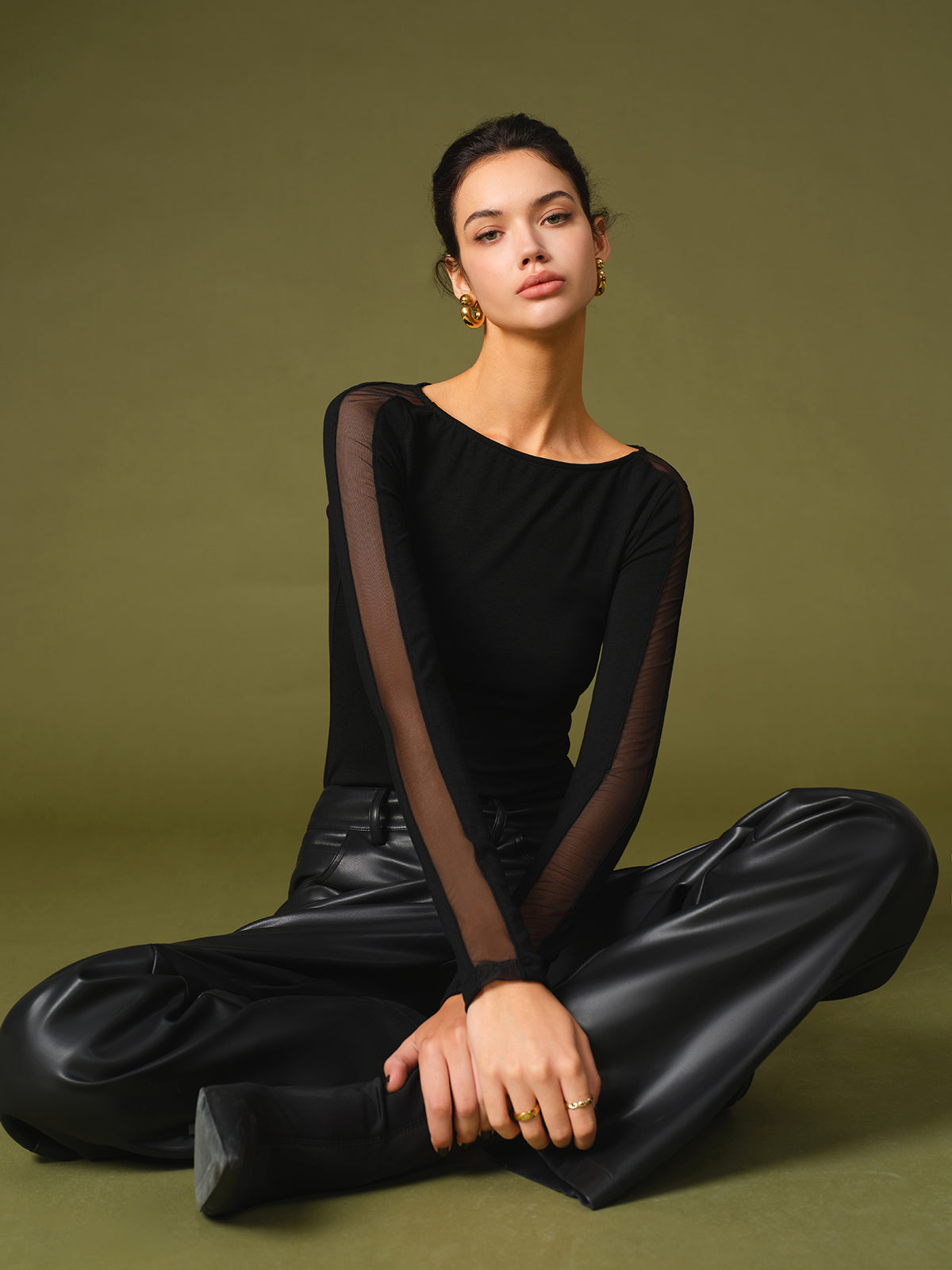 Women's Long Sleeve Round Neck Mesh Panels