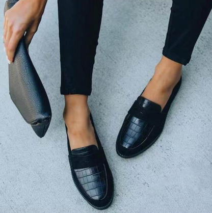 Women's Loafers Textured Glossy Finish - VibreMode