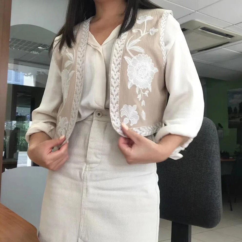 Bohemian Floral Embroidered Waistcoat