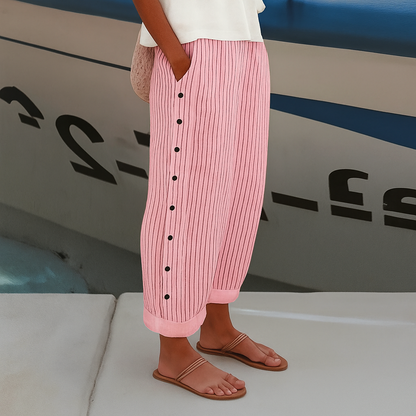 Women's Cropped Pants Button Detail