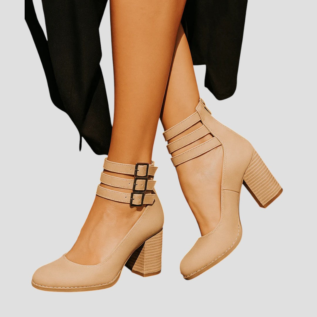 Bas | Fashionable Warm Ankle Boots