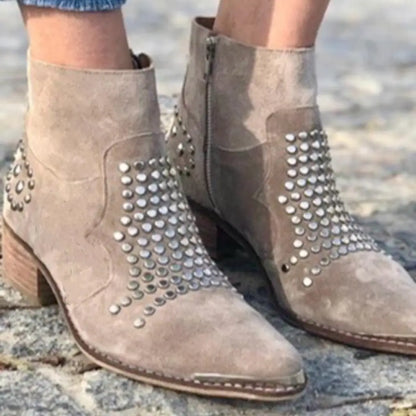 Women's Block Heel Boots Stud Detail - VibreMode