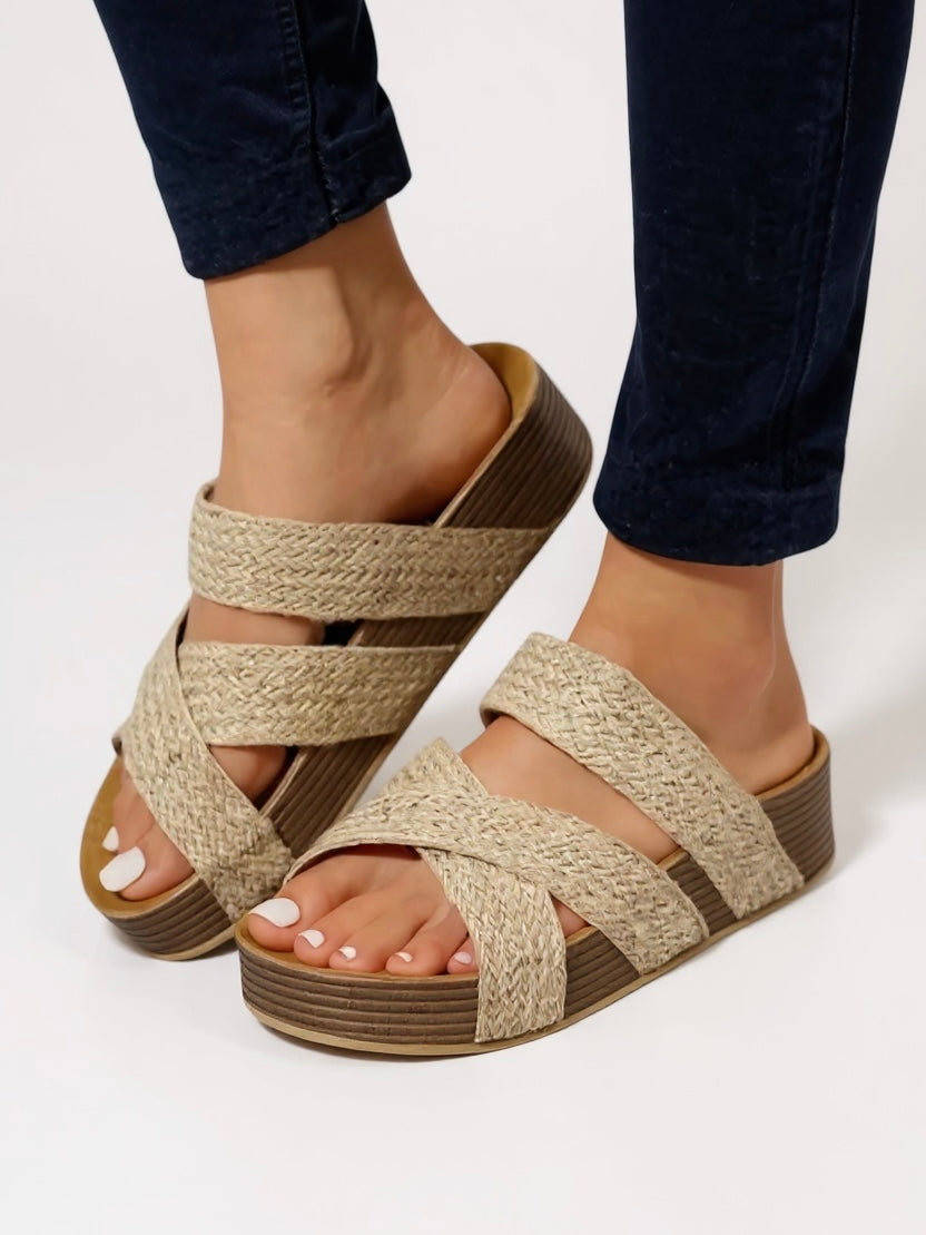 Women's Woven Platform Sandals Cushioned