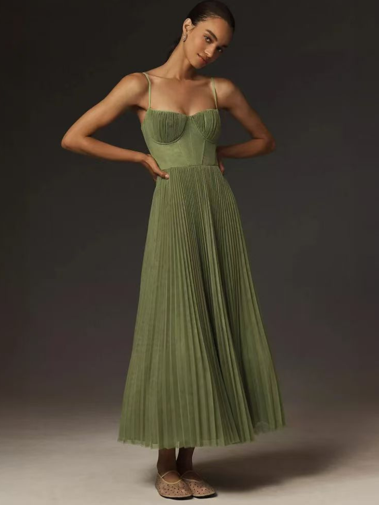 Women's Sleeveless Pleated Maxi Dress