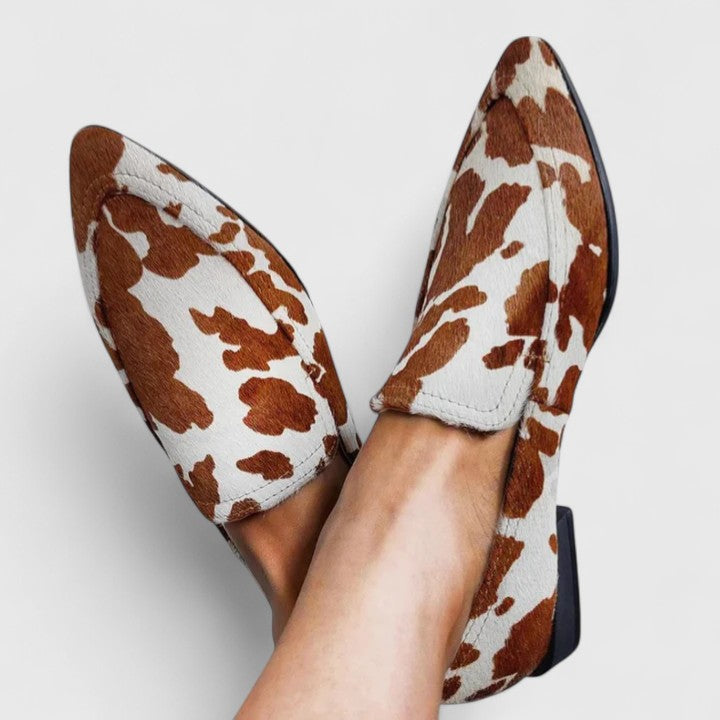 Relaxed Fit Slip On Shoes - VibreMode