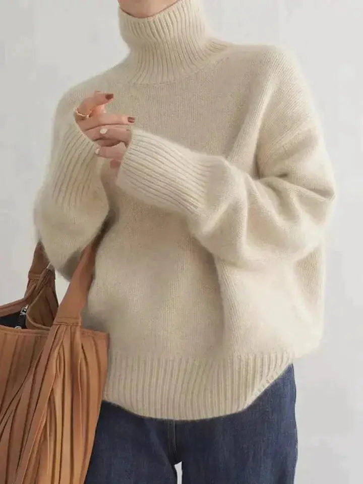 Women's Turtleneck Sweater Extra Comfortable Cozy Design - VibreMode