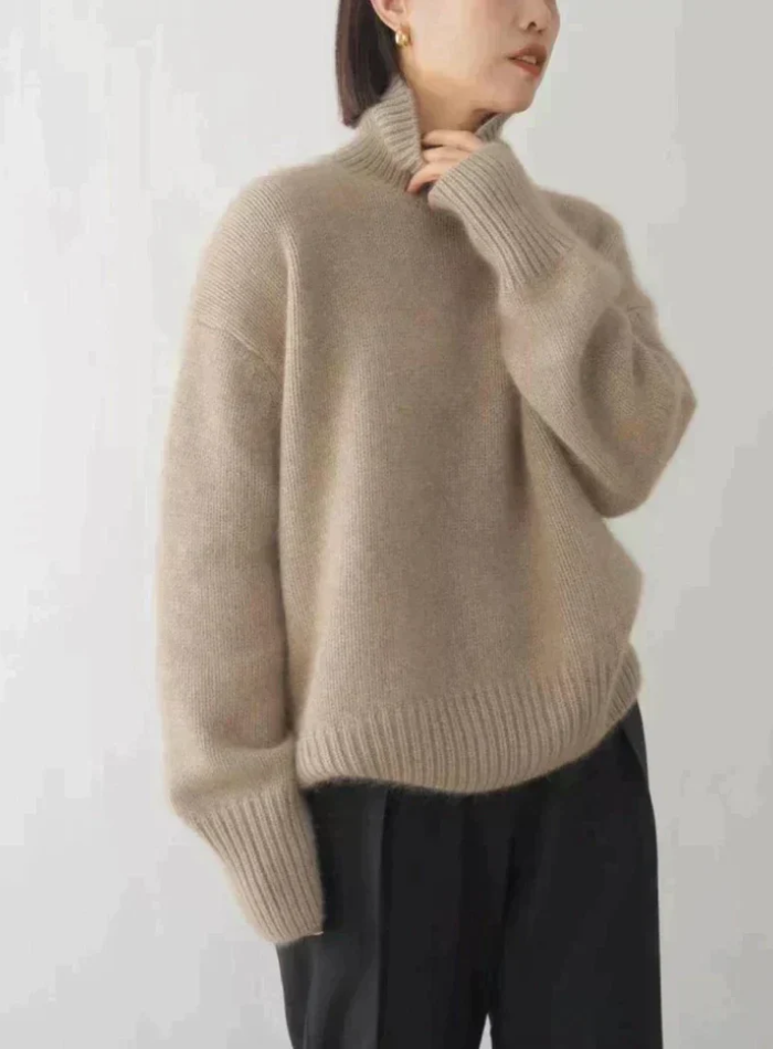 Women's Relaxed Fit Turtleneck Sweater
