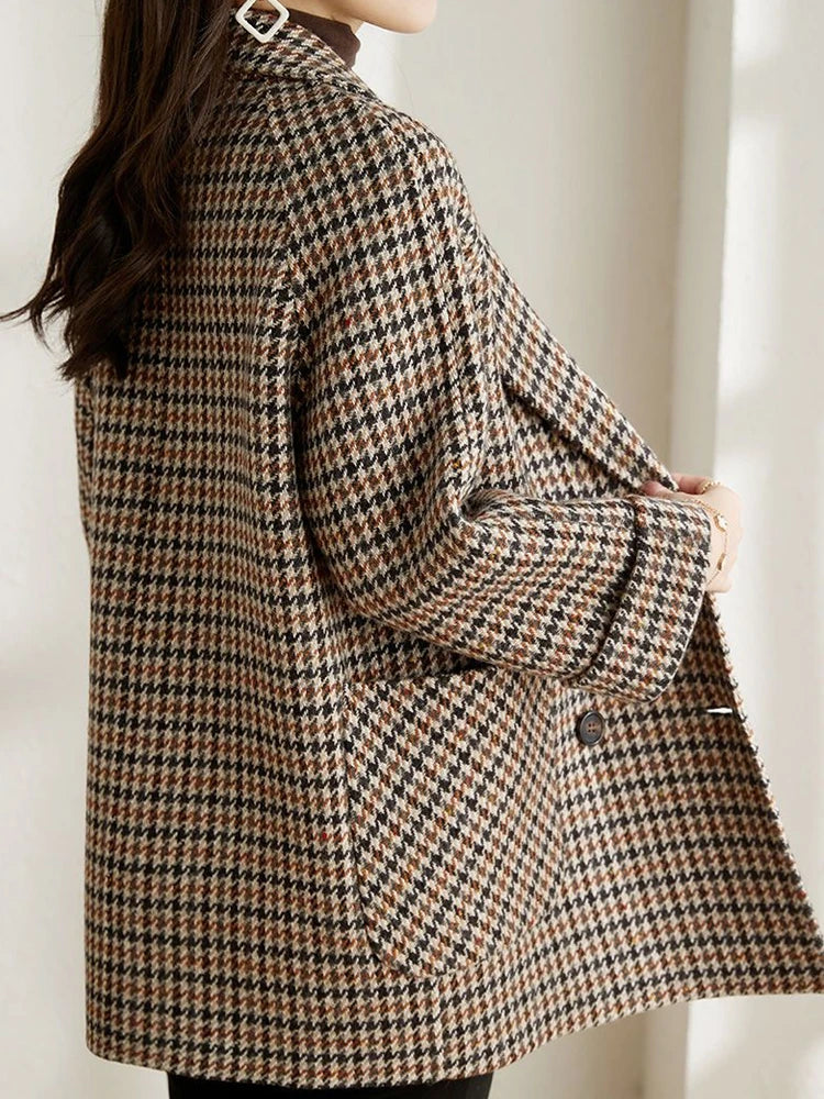 Classic Ladies Plaid Coat with Fleece Lining