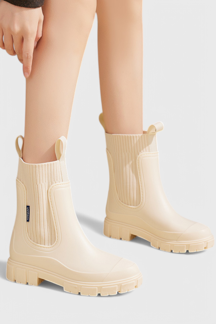 Women's Elastic Ankle Boots Lug Sole Design