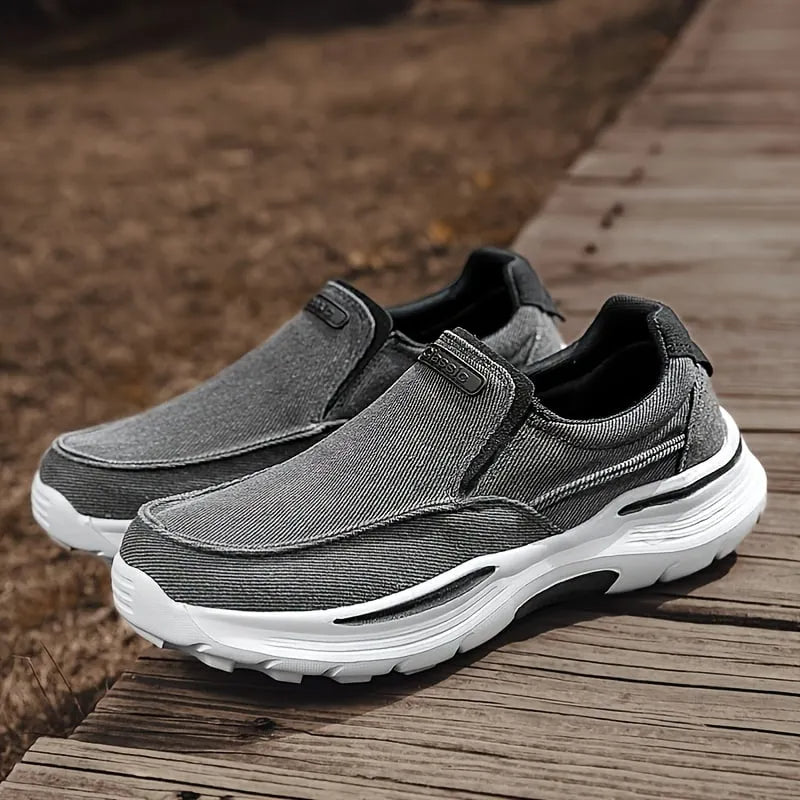 Comfortable Men's Walking Shoes with Arch Support and Cushioning