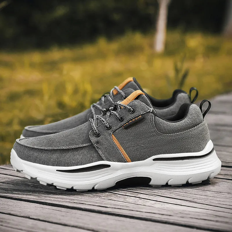 Comfortable Men's Walking Shoes with Arch Support and Cushioning