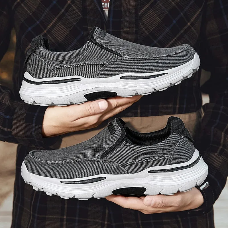 Comfortable Men's Walking Shoes with Arch Support and Cushioning