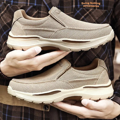 Comfortable Men's Walking Shoes with Arch Support and Cushioning