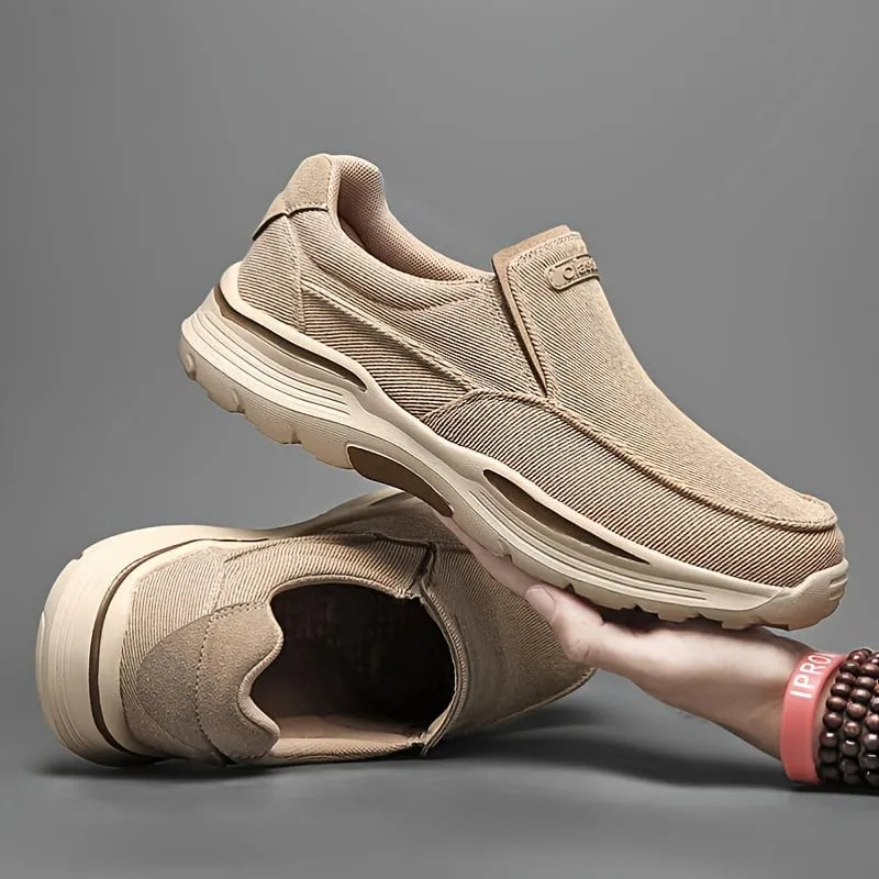 Comfortable Men's Walking Shoes with Arch Support and Cushioning