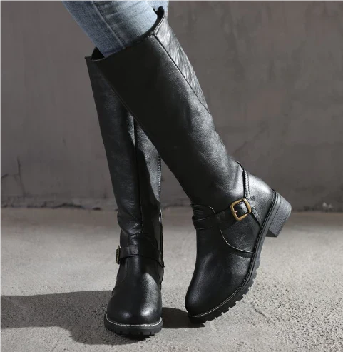 Women's Knee-High Boots Closed Toe Buckle Detail - VibreMode