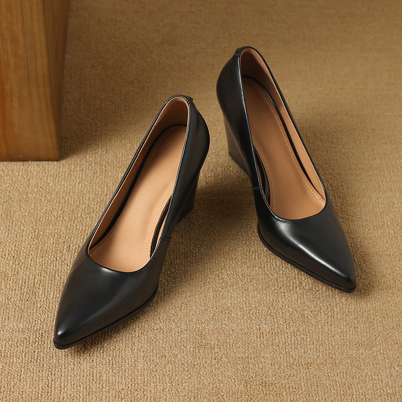 Venetia Women's Pointed Toe Block Heel Pumps