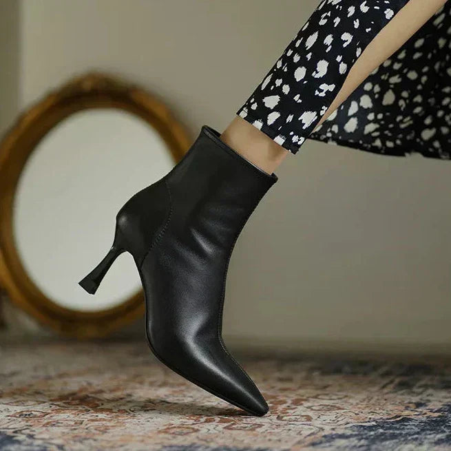 Women's Pointed Toe Stiletto Boots - VibreMode