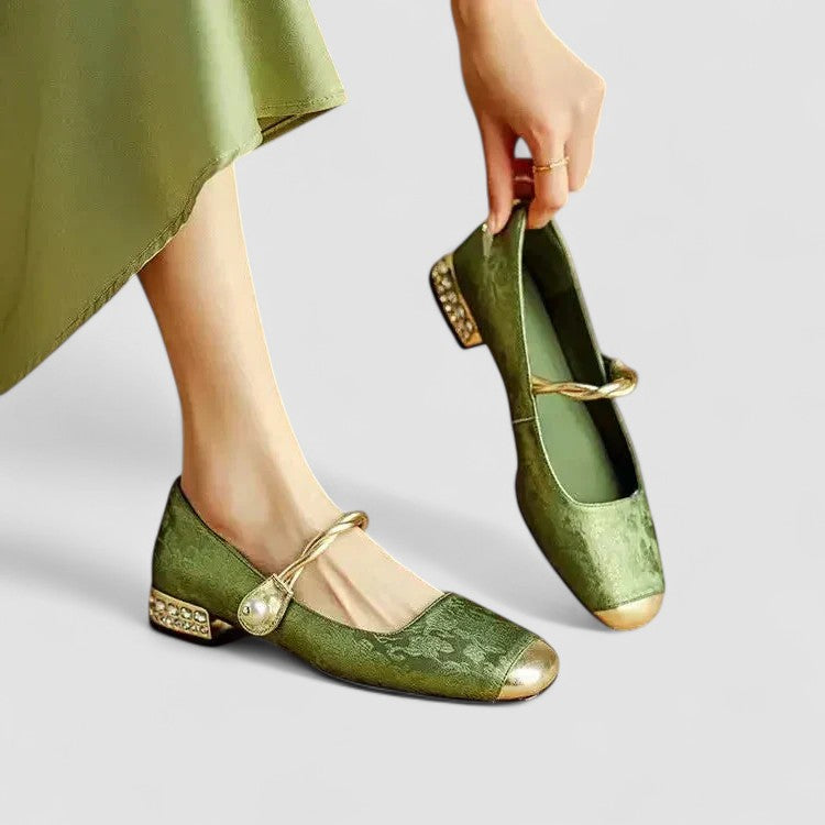 Women's Mary Jane Shoes Low Block Heel Metallic Accents - VibreMode