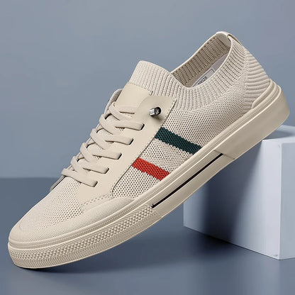 Novaro Men's Supportive Sneakers