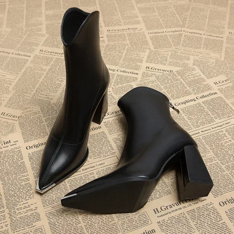 Women's Chelsea Leather Boot