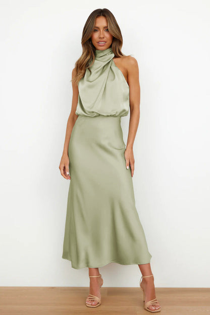 Women's Halter Neck Maxi Evening Dress - VibreMode