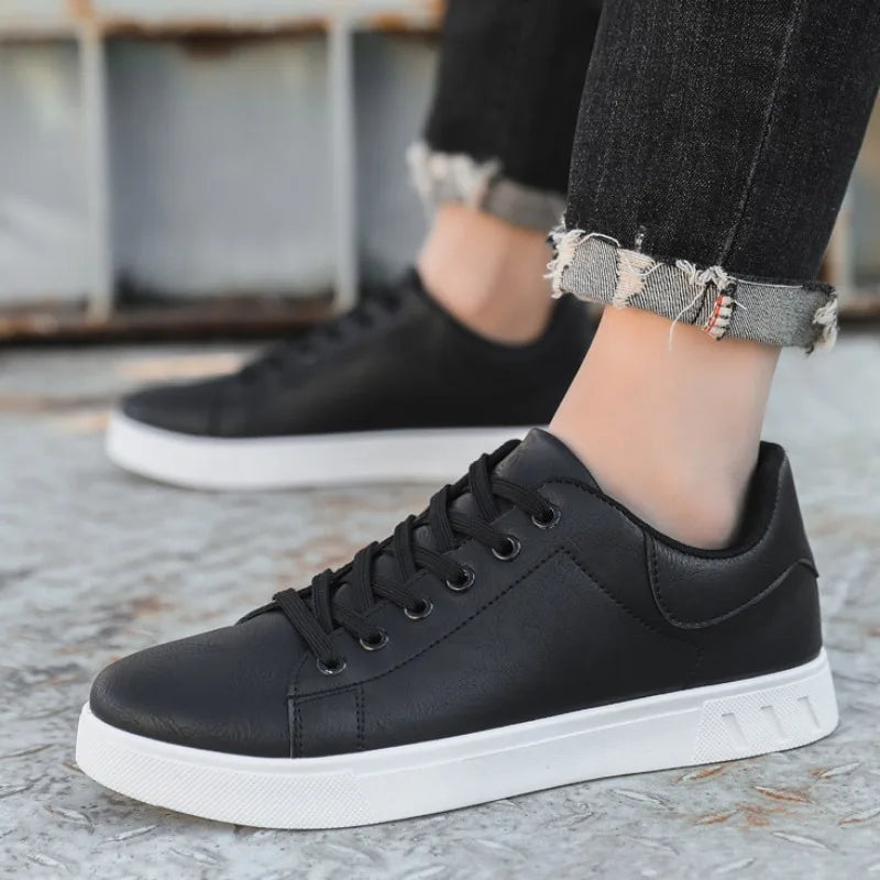 Comfortable Men's Everyday Lace Shoes
