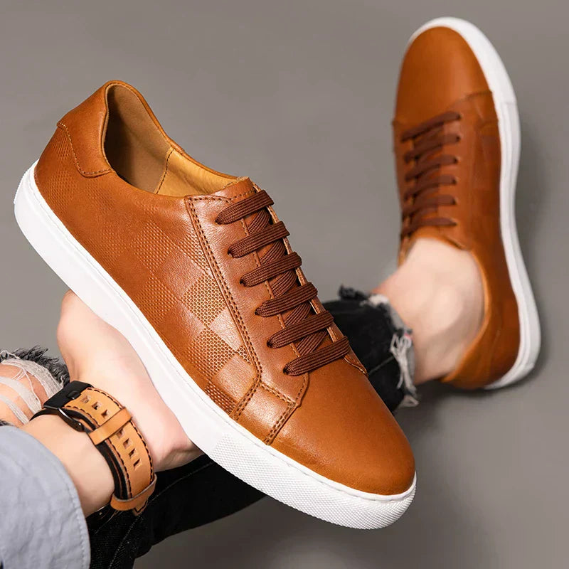 Men's Lace-Up Sneakers Low- Leather Comfortable Black - VibreMode